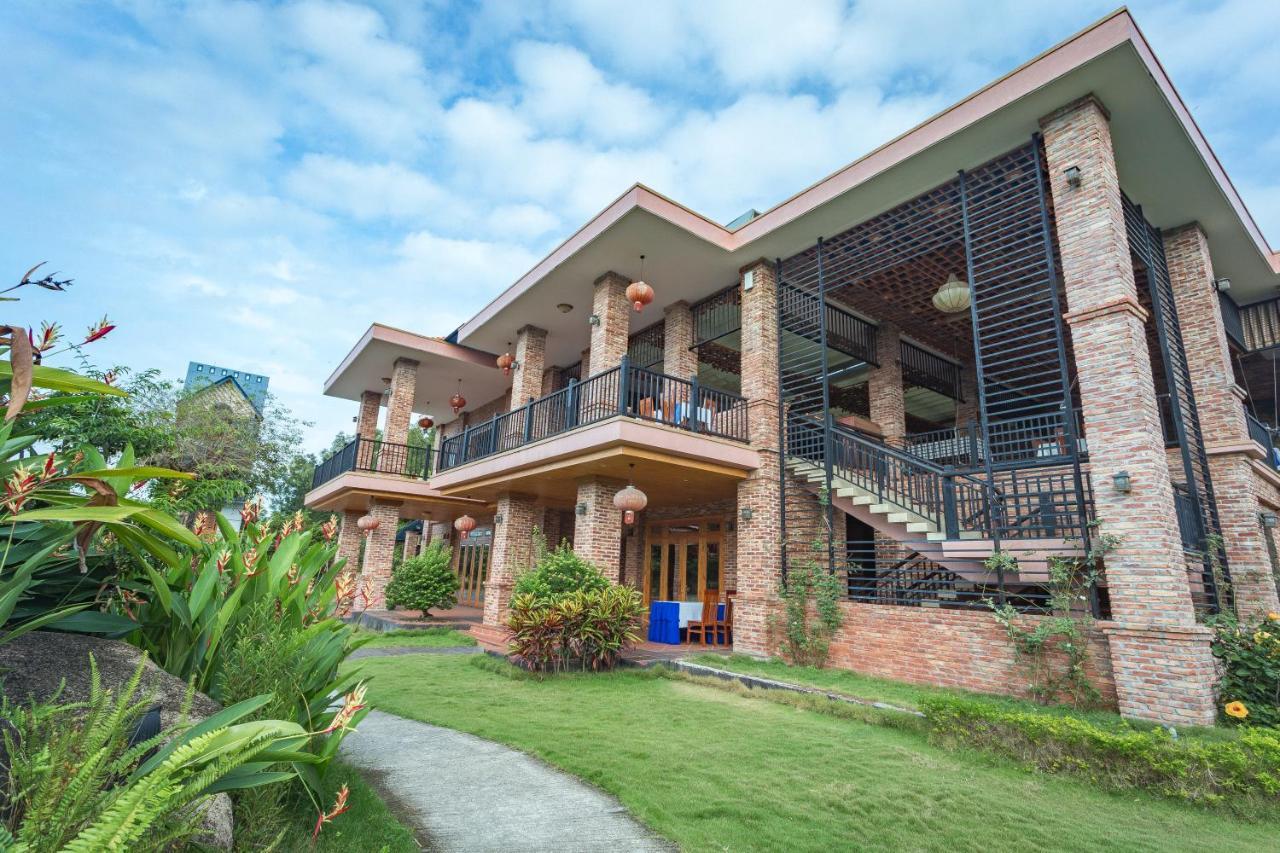 Minh Hai Resort Phu My Exterior photo