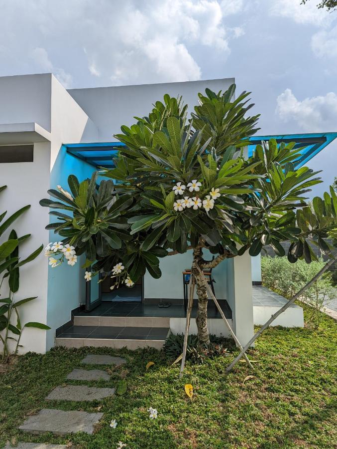 Minh Hai Resort Phu My Exterior photo