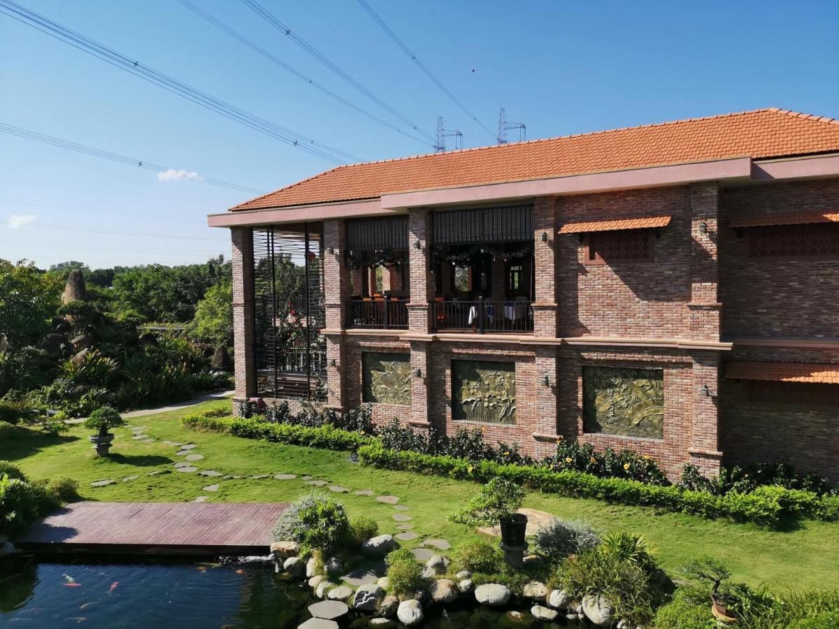 Minh Hai Resort Phu My Exterior photo
