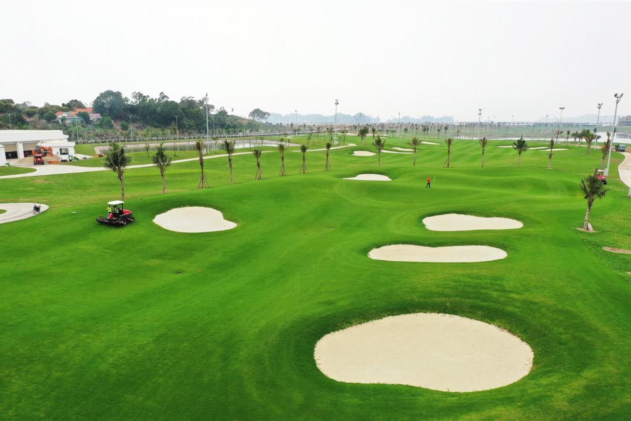 Minh Hai Resort Phu My Exterior photo